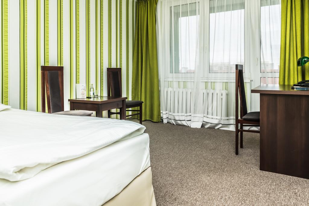 Four Points By Sheraton Wrocław Exterior foto